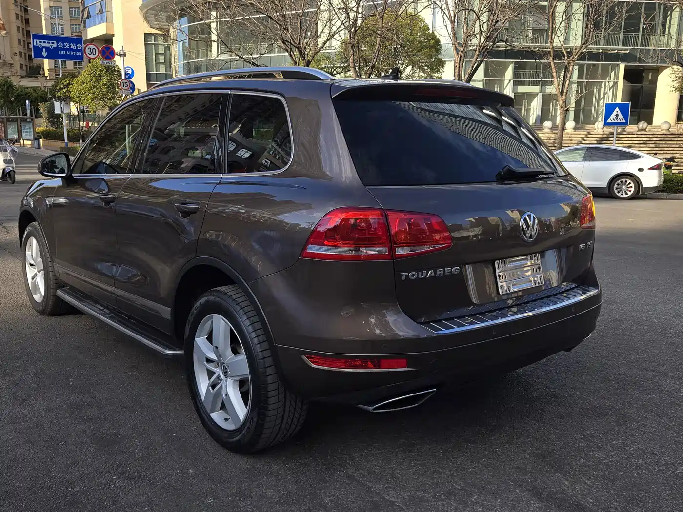 Volkswagen Touareg 2015 3.0TSI Luxury фото 14