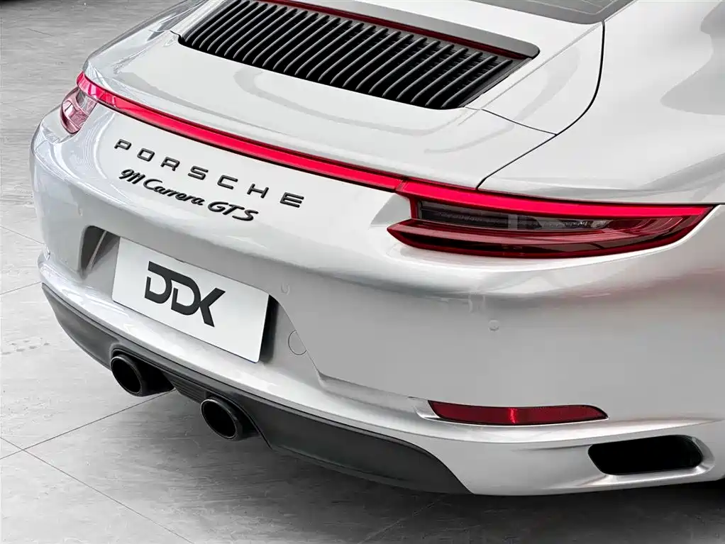 Porsche 911 2017 Carrera GTS 3.0T фото 6
