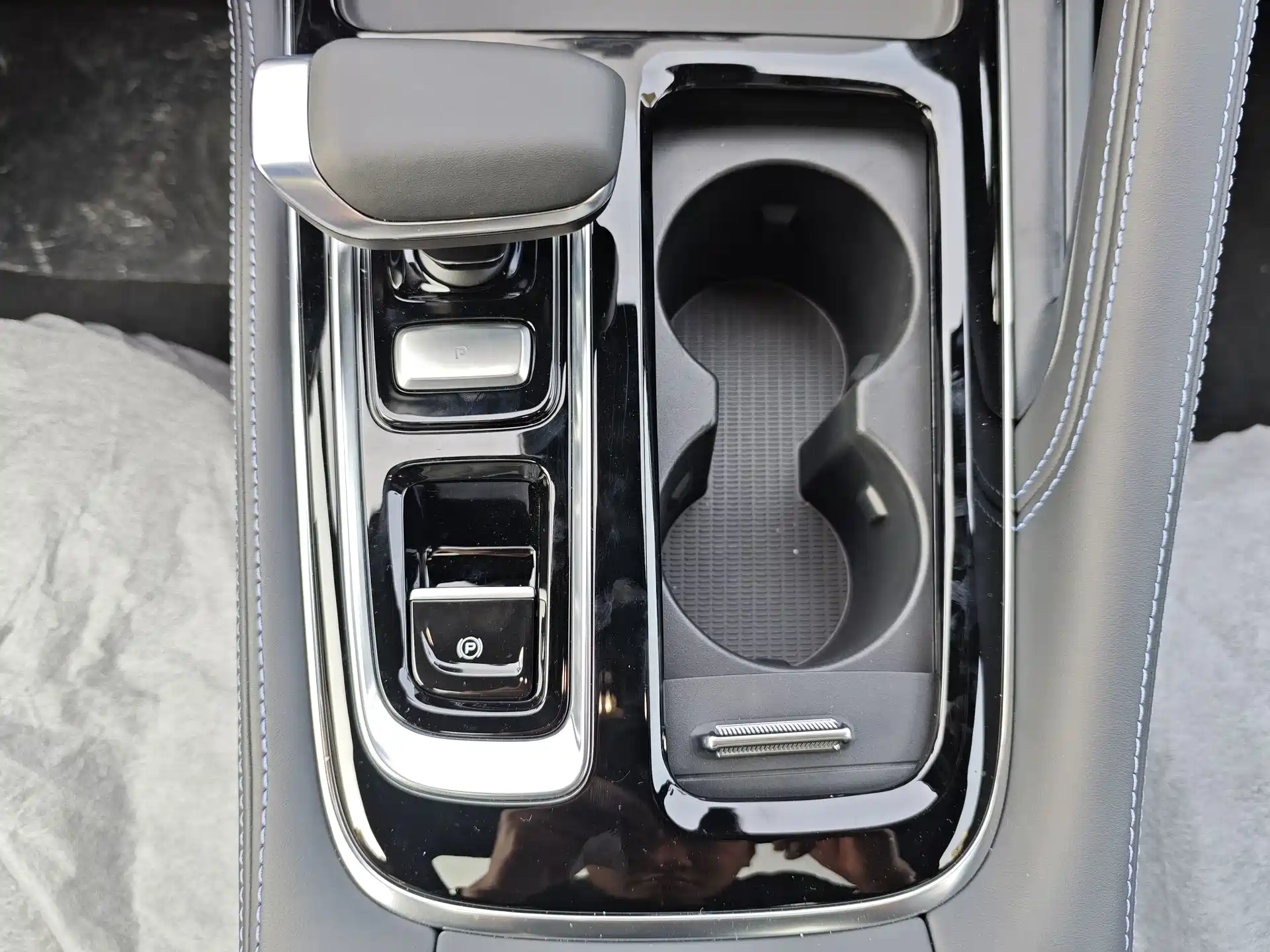 Фото 10 - Geely Preface