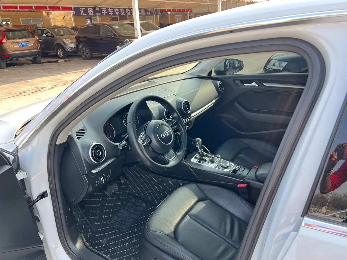 Audi A3 2015 Sportback 35 TFSI Millionth Anniversary Joyful Enjoyment Type фото 10