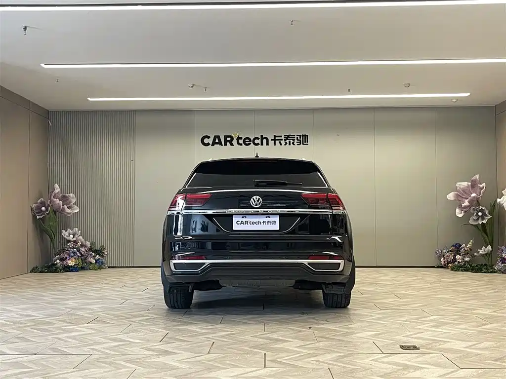 Volkswagen Teramont 2020 Teramont X Facelift 330TSI 2WD Premium Luxury фото 6