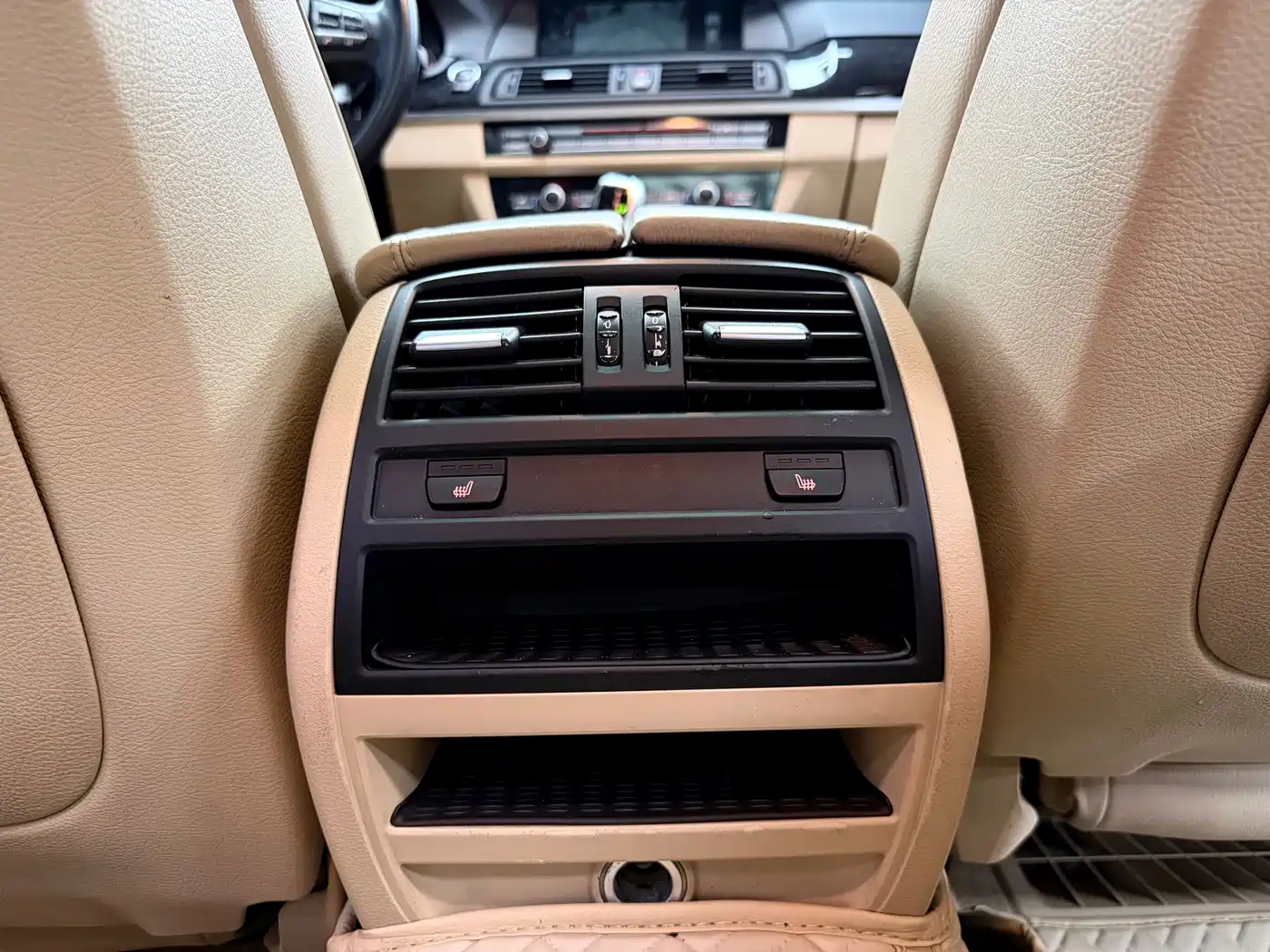 BMW 5 Series 2014 525Li Luxury Design Package фото 23