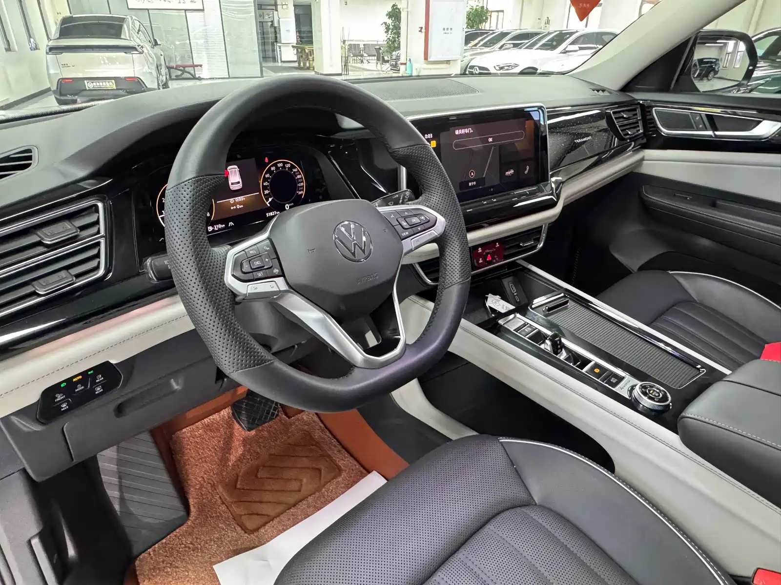 Фото 7 - Volkswagen Teramont