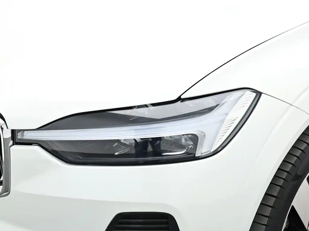 Volvo XC60 Plug-in Hybrid 2025 2025 Plug-in Hybrid Long Range AWD Zhiyuan Luxury Edition