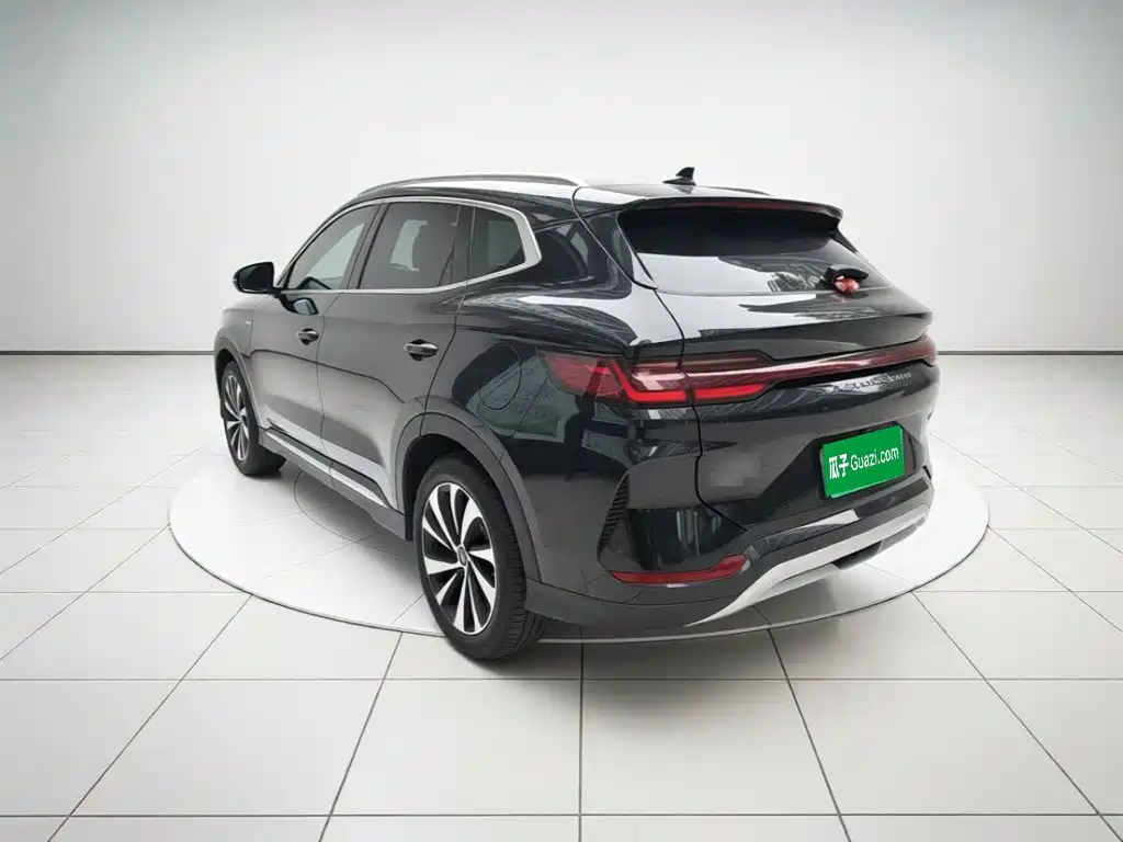 Photo 4 - BYD Song PLUS PHEV