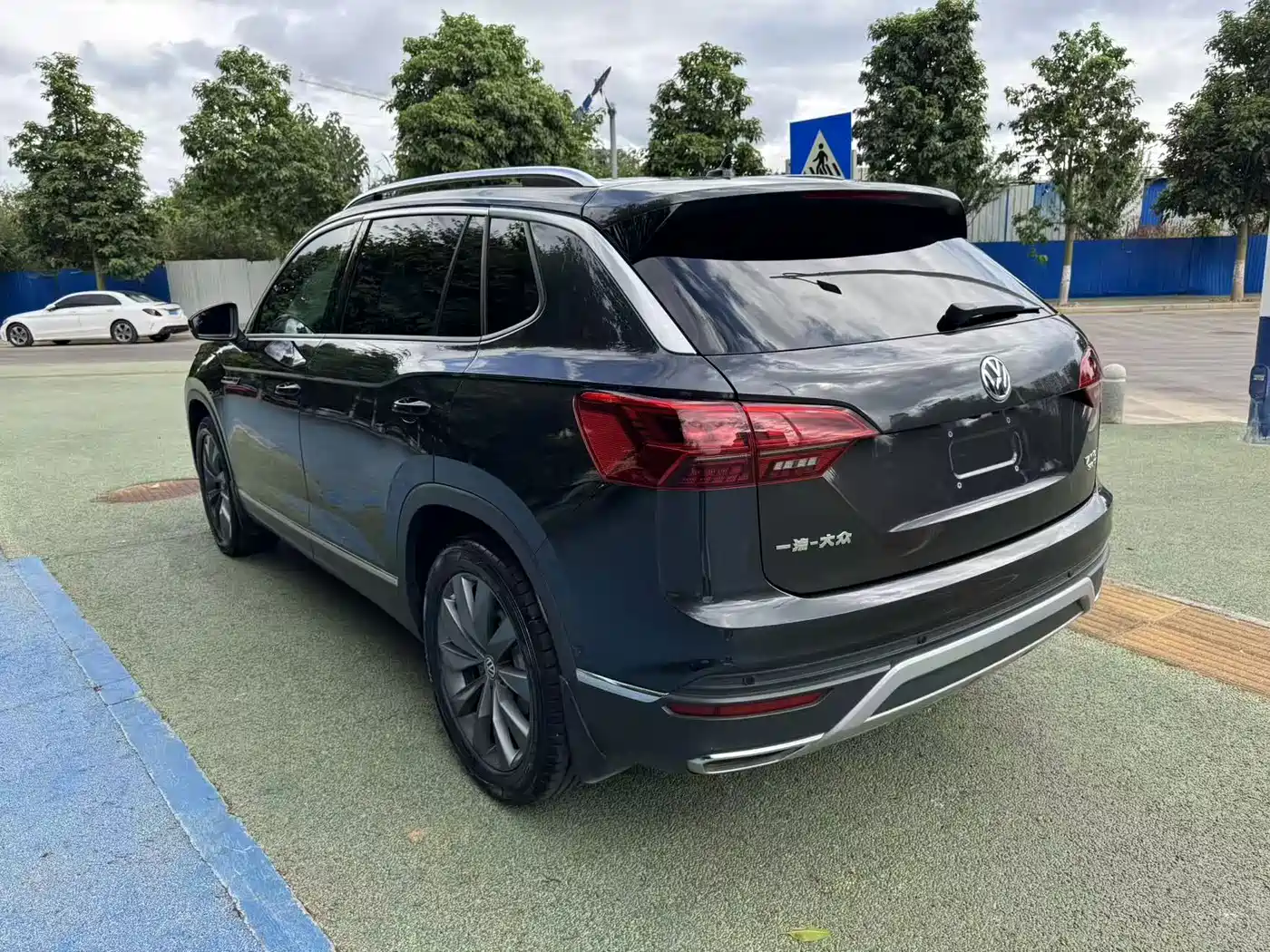 Volkswagen Tayron 2019 2019 380TSI 4WD Flagship China V