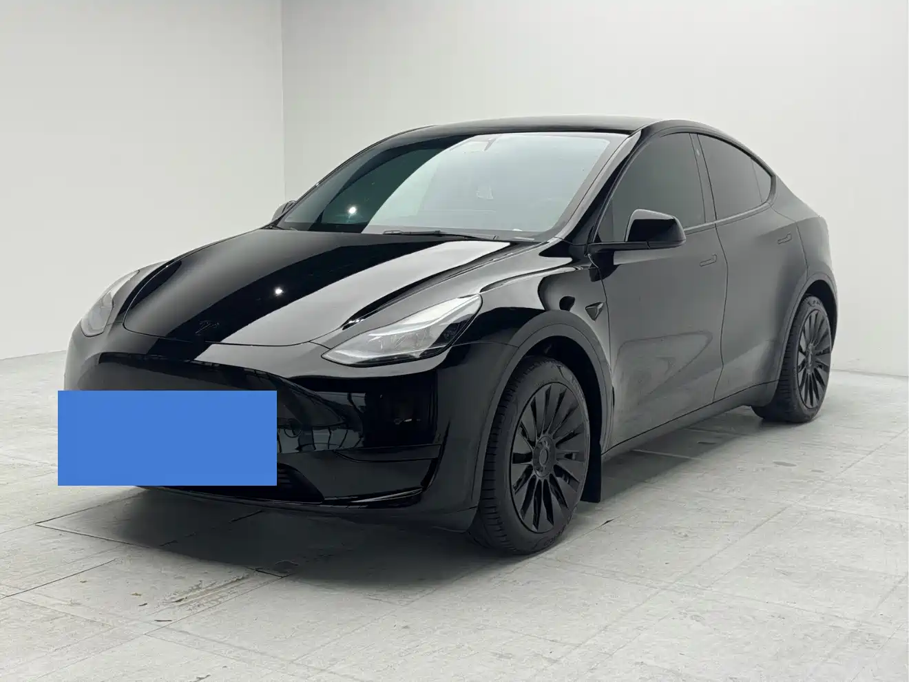 Фото 2 - Tesla Model Y