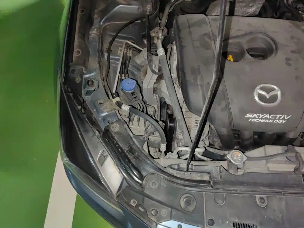 Photo 20 - Mazda Mazda 3