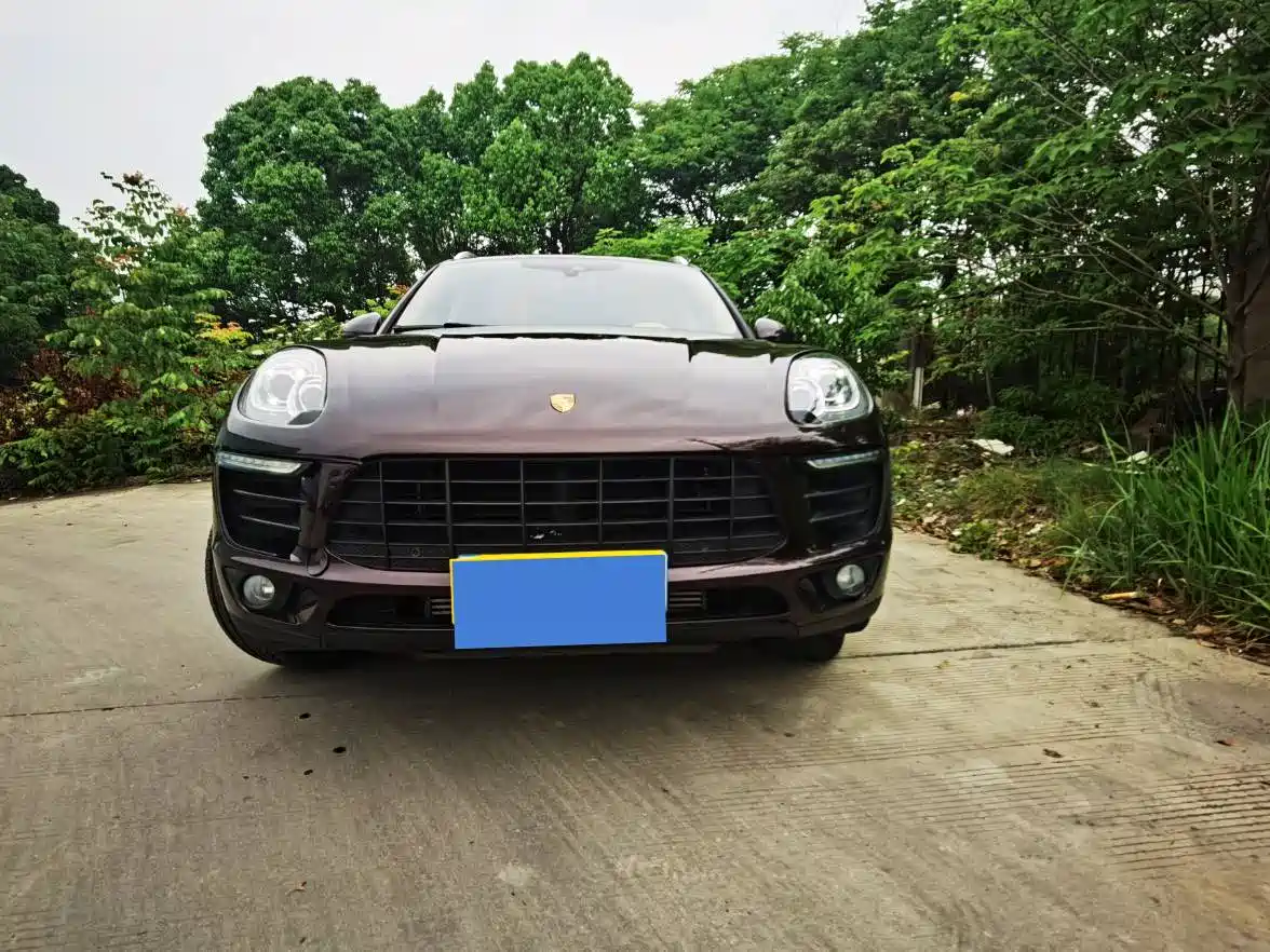 Porsche Macan 2017 Macan 2.0T фото 2
