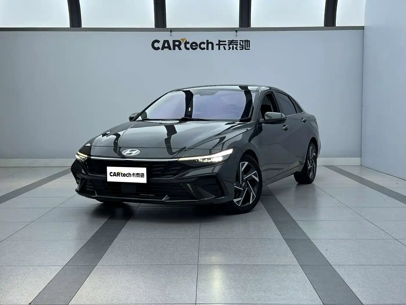 Hyundai Elantra 2023 Model 1.5L CVT LUX Premium Edition