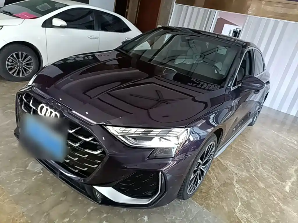 Фото 2 - Audi A3