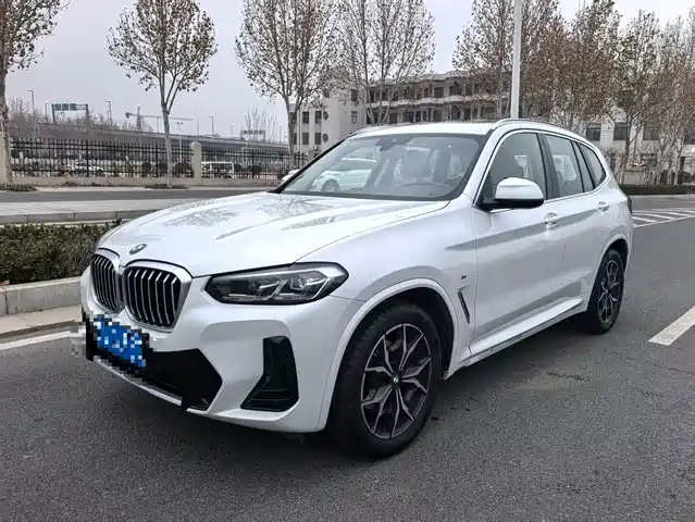 BMW X3 xDrive25i, M Спорт-пакет