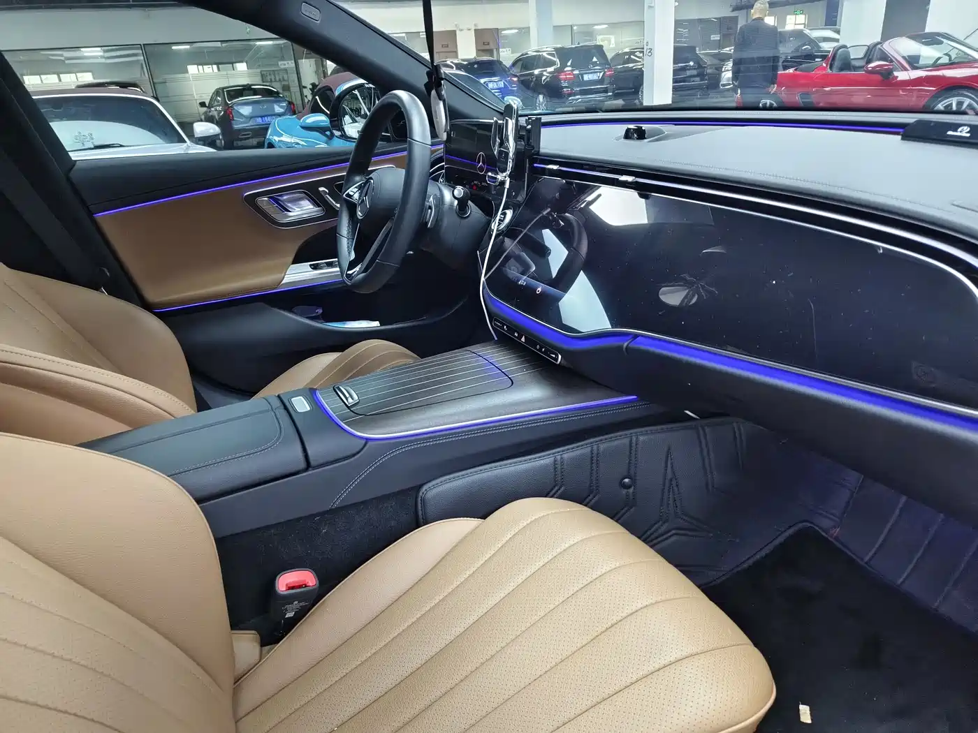 Mercedes-Benz E-Class 2024 Model E 300 L Luxury фото 15