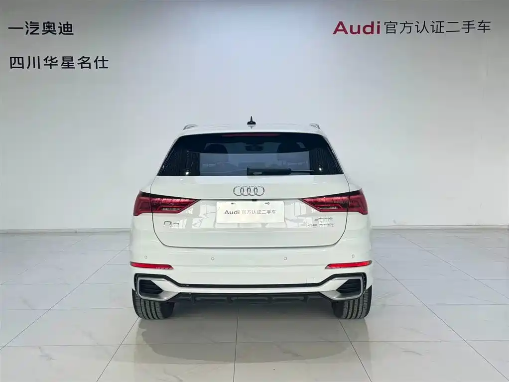 Audi Q3 2024 35 TFSI Fashion Sport фото 5