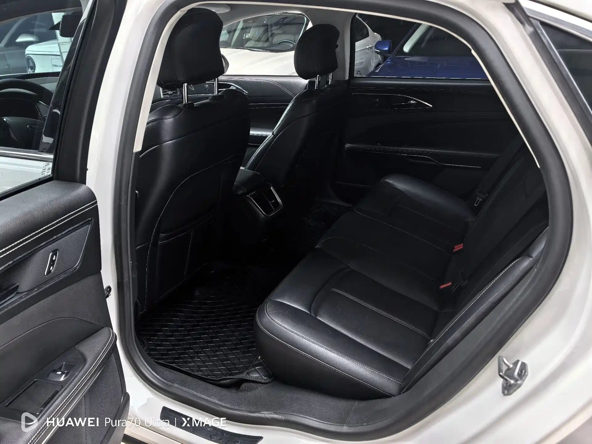 Фото 7 - Ford Taurus