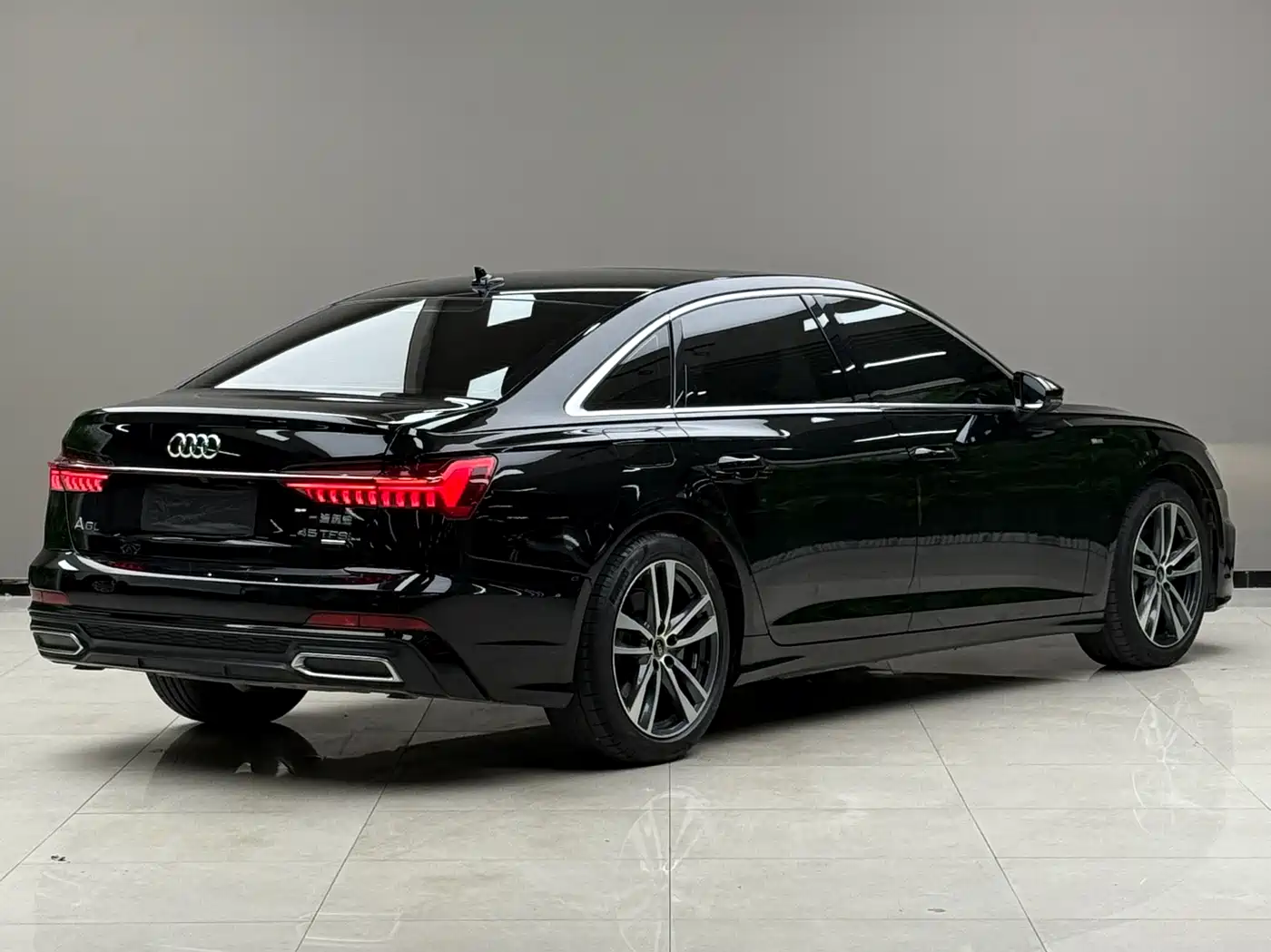 Audi A6L 2022 40 TFSI Luxury Dynamic фото 2