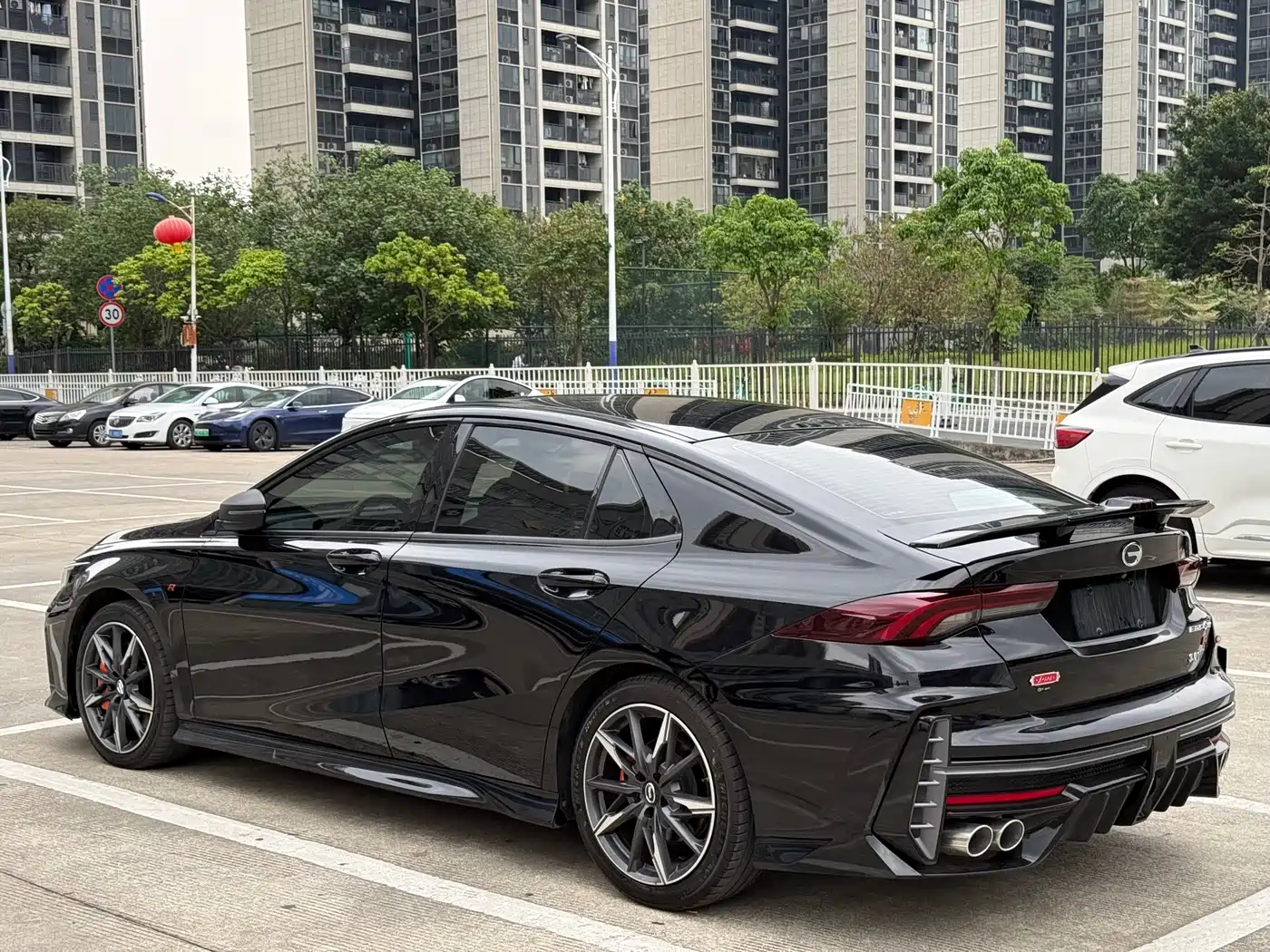 GAC Trumpchi Trumpchi Emkoo 2023 400T Automatic R PRO фото 14