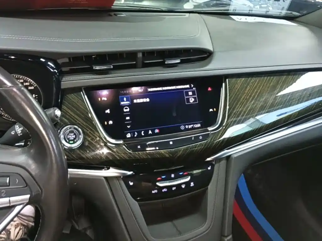 Cadillac XT6 2020 2020 28T 6-Seater Luxury Model