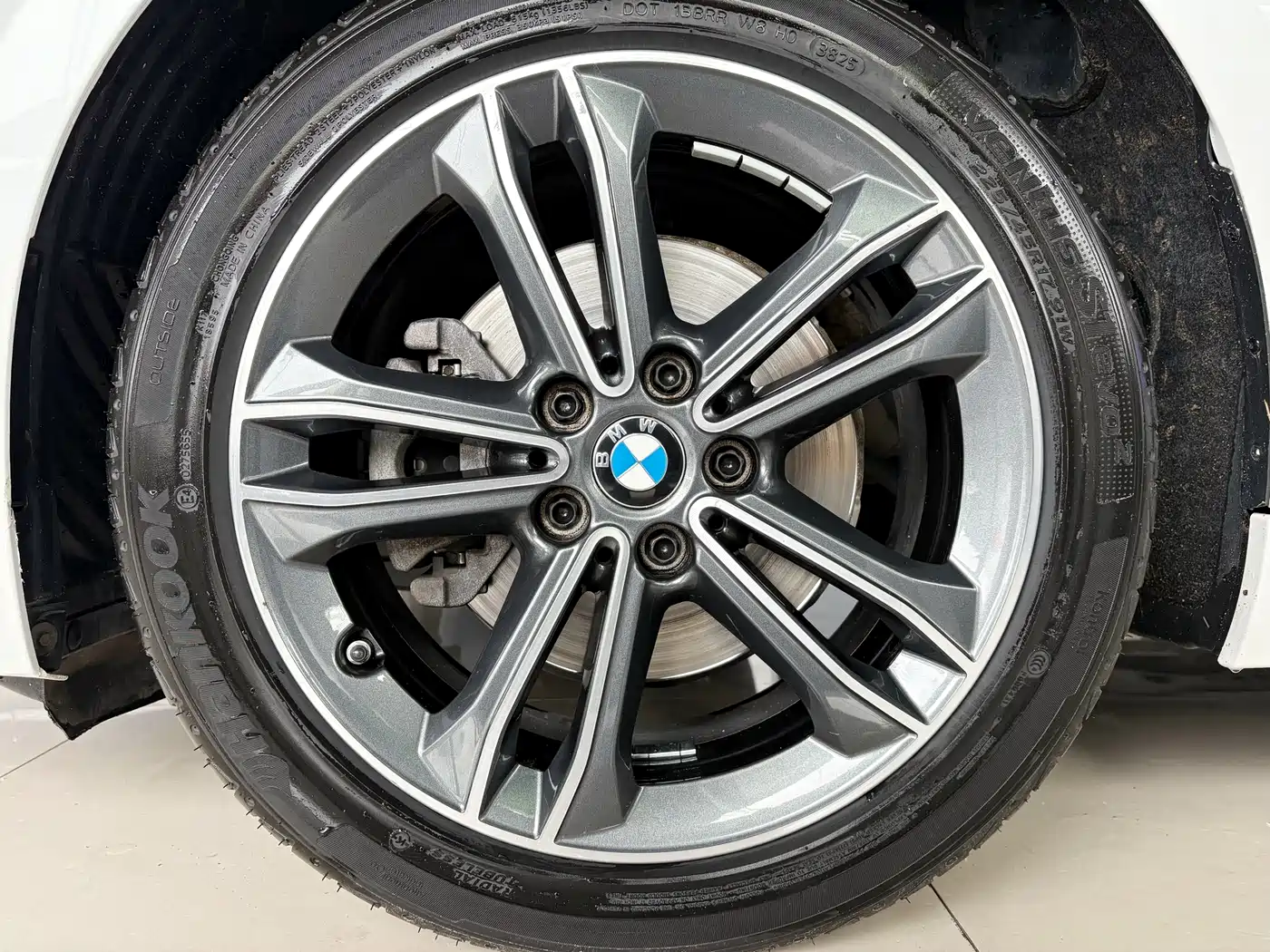 BMW 1-SERIES