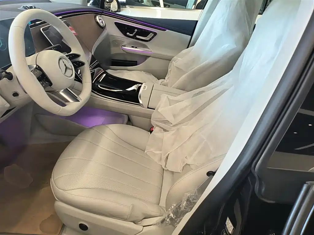 Mercedes-Benz EQE 2025 500 4MATIC Pioneer фото 15