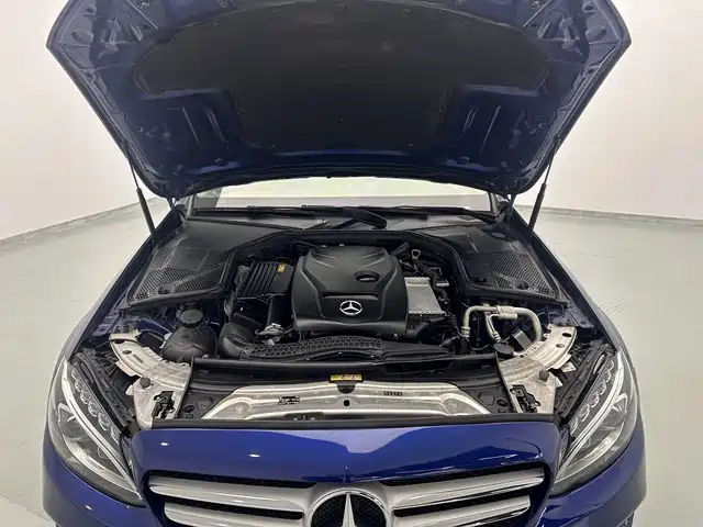 Фото 11 - Mercedes-Benz C-Class