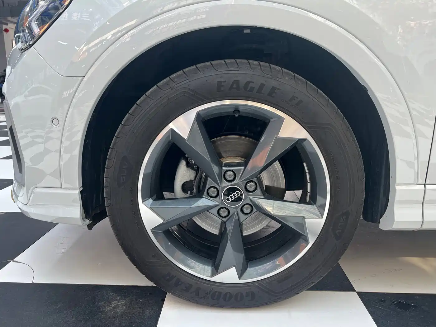 Audi Q3 2023 35 TFSI Fashion Dynamic (1.4T) фото 15