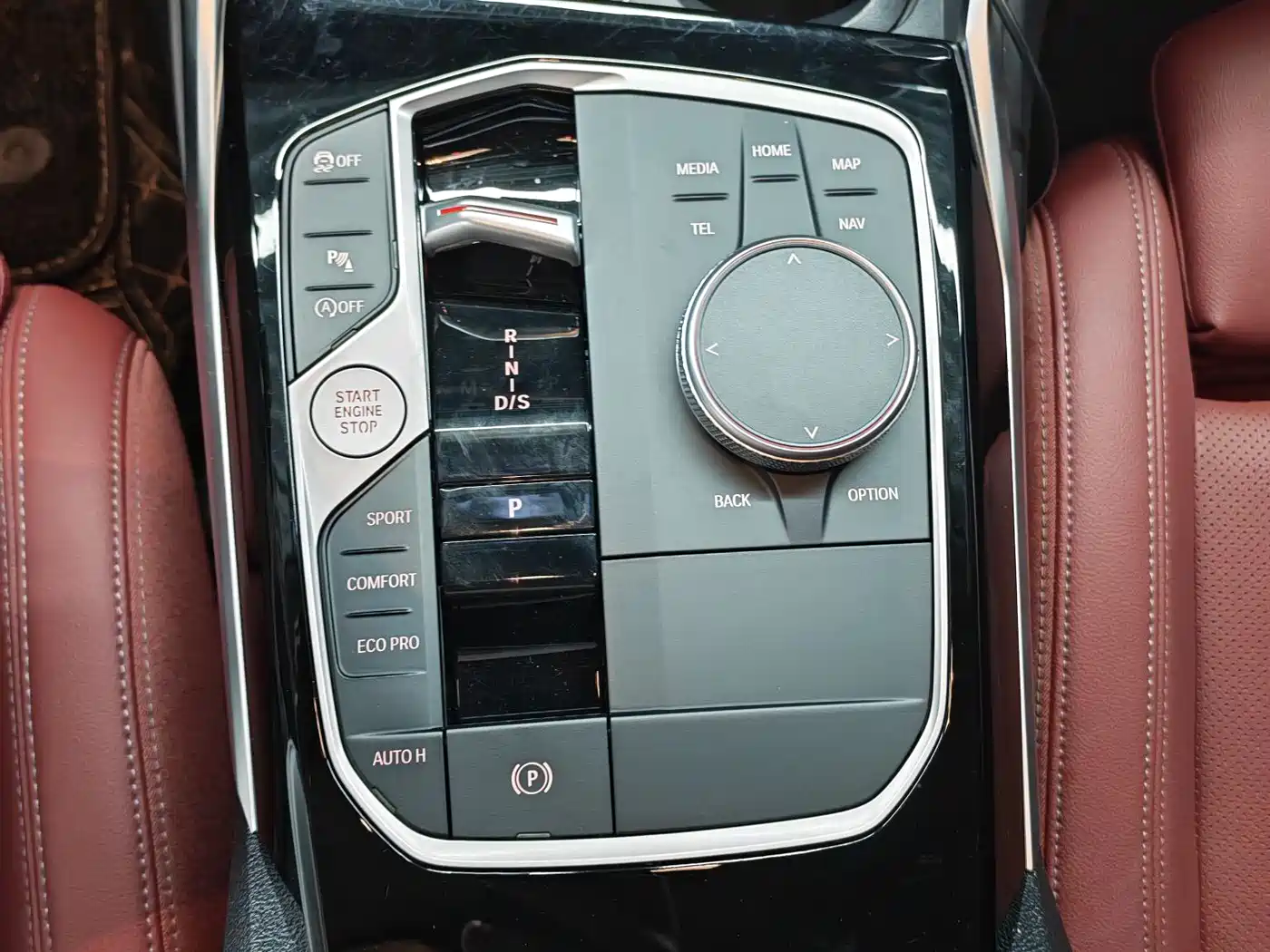 BMW 3 Series 2024 320Li M Sport Package фото 9