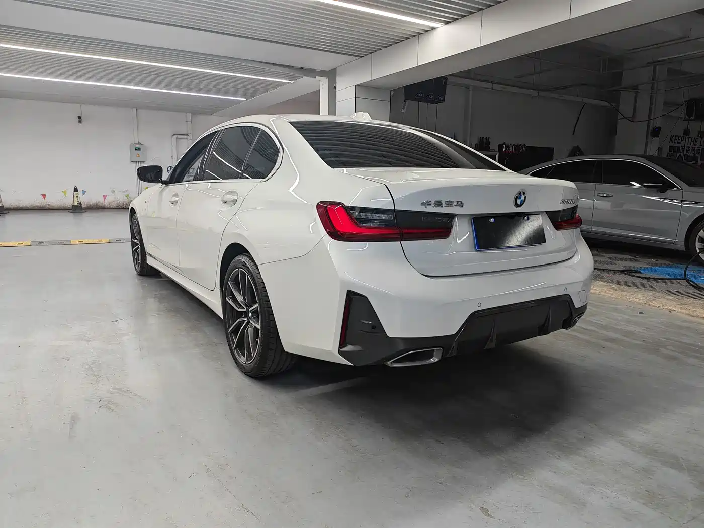 BMW 3 Series 2024 320Li M Sport Package фото 15