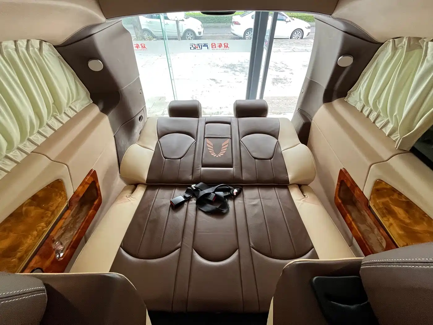 Mercedes-Benz V-Class 2017 2016 V 260 L Premium Long