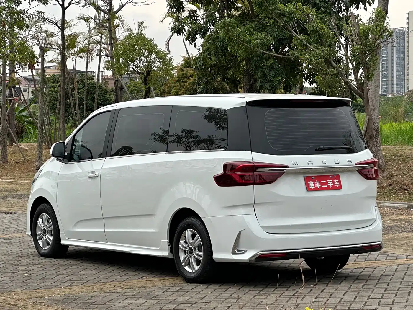 SAIC Maxus Maxus G20 2023 ES 2.0T Gasoline Automatic Premium Edition фото 5