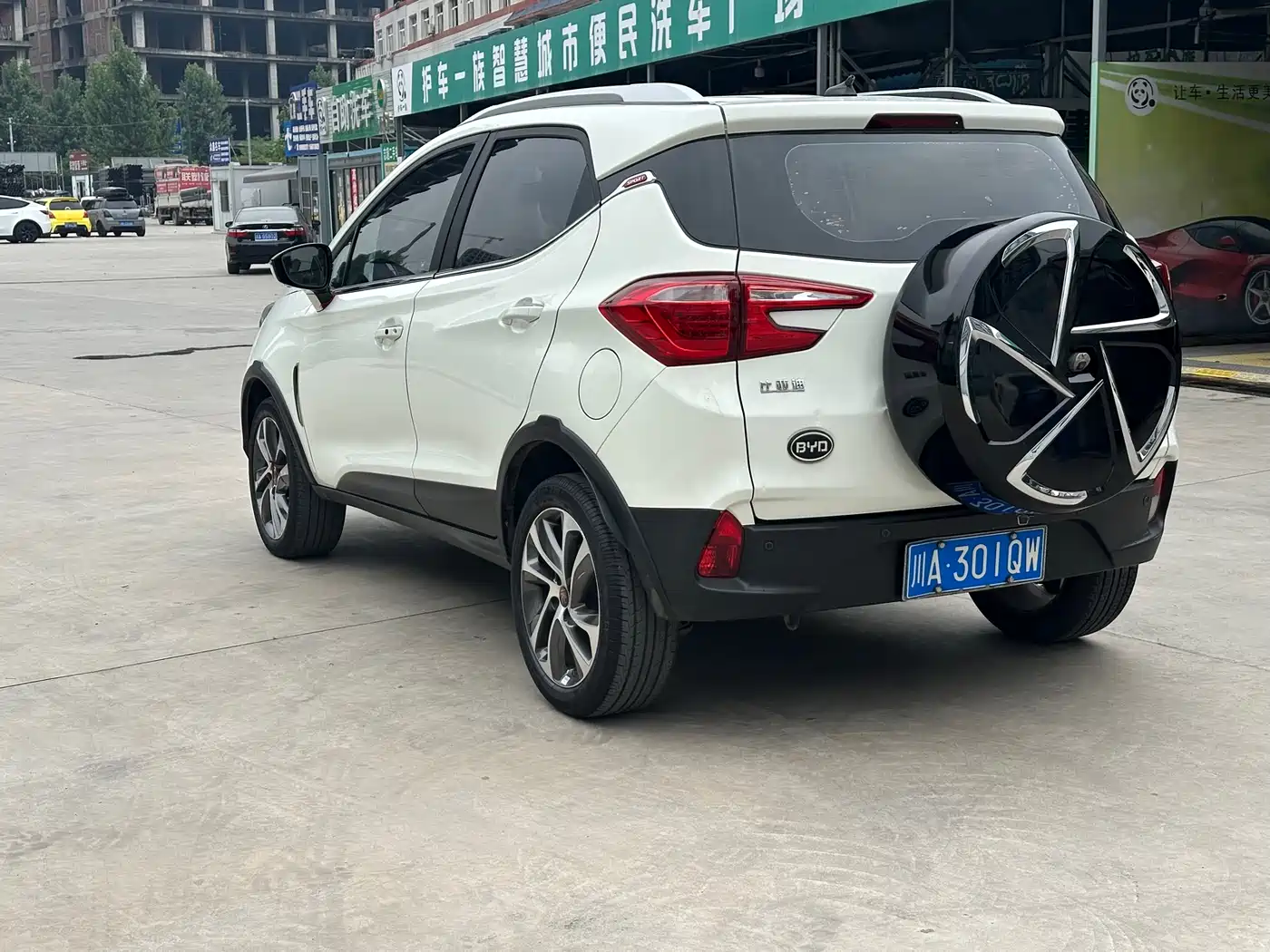 BYD Yuan 2016 1.5L Automatic Elegance фото 4