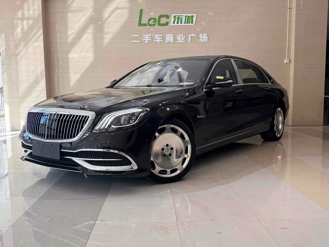 Фото 1 - Mercedes-Benz Maybach S-Class