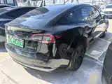 Photo 17 - Tesla Model 3