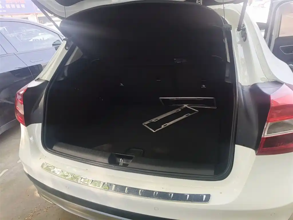 Mercedes-Benz GLA 2015 GLA 200 Dynamic фото 19