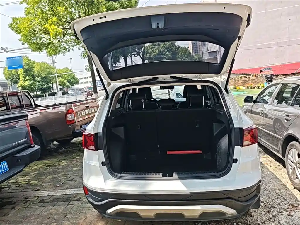 Фото 19 - Jetta VS5