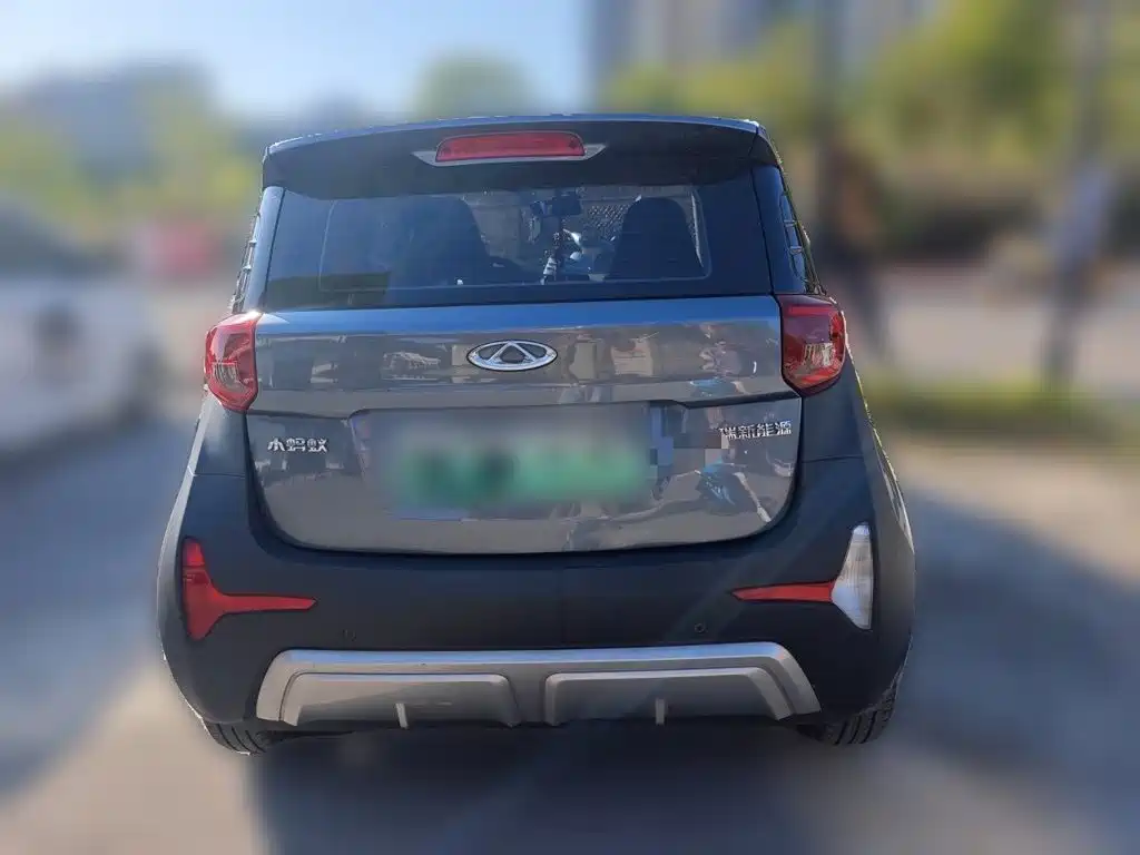 QQ New Energy Little Ant 2023 2022 Facelift Sweet Edition Light Sugar LFP 30.7kWh 30kW 301km