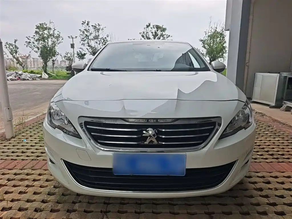 Peugeot 408 2018 350THP Automatic Luxury Edition фото 3