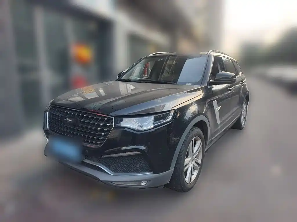 Фото 2 - Zotye T700