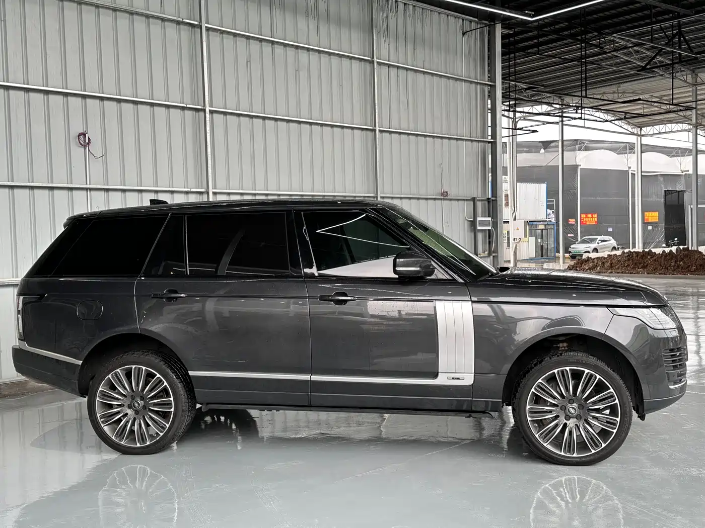 Land Rover Range Rover 2019 3.0 SC V6 Heritage Extended Edition фото 10