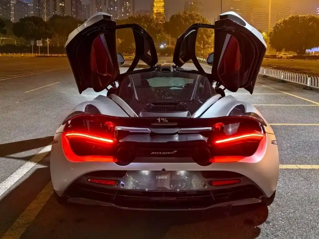 McLaren 720S 2018 2017 4.0T Coupe