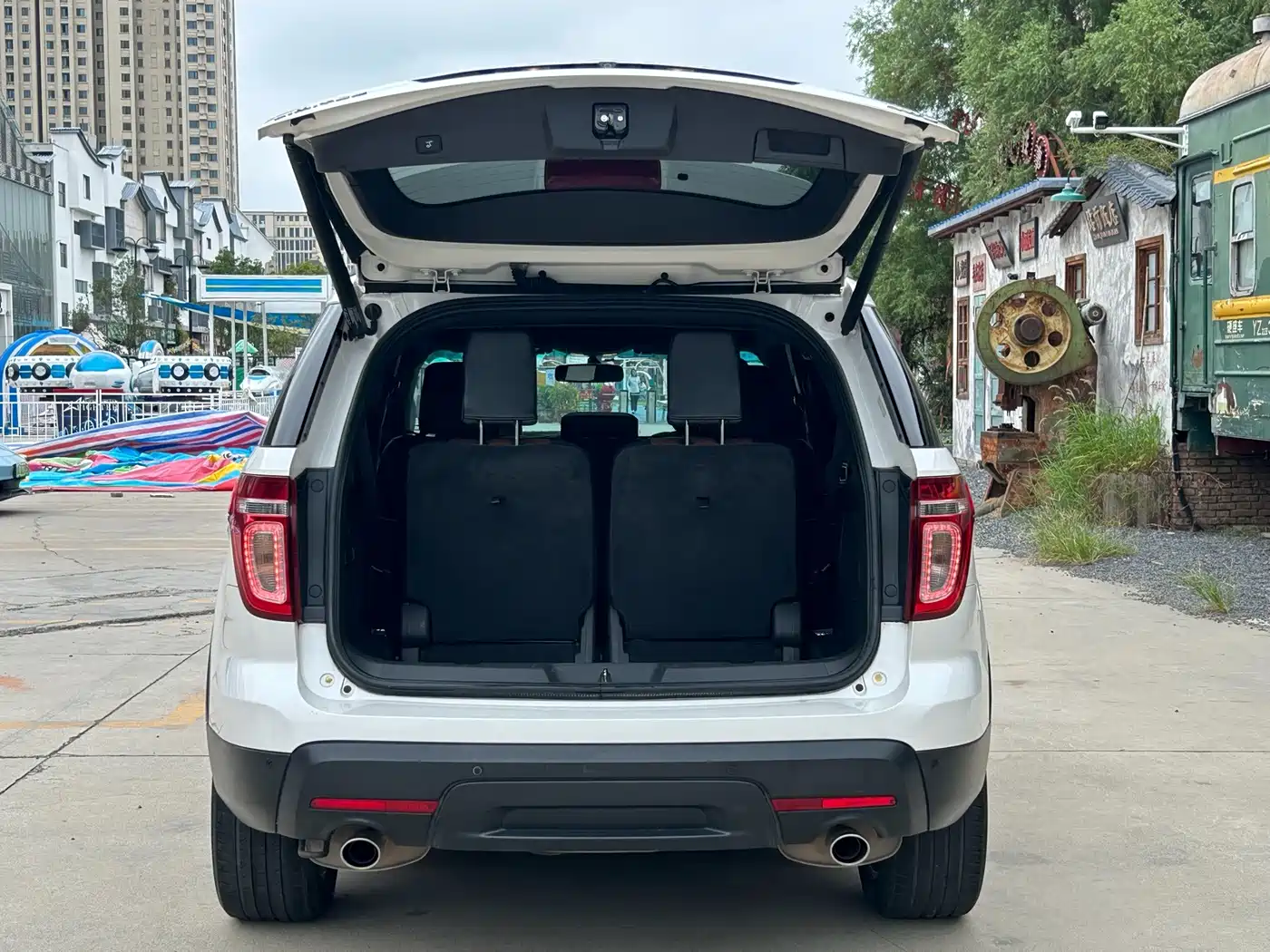 Ford Explorer (Import) 2015 2013 3.5L Premium Edition