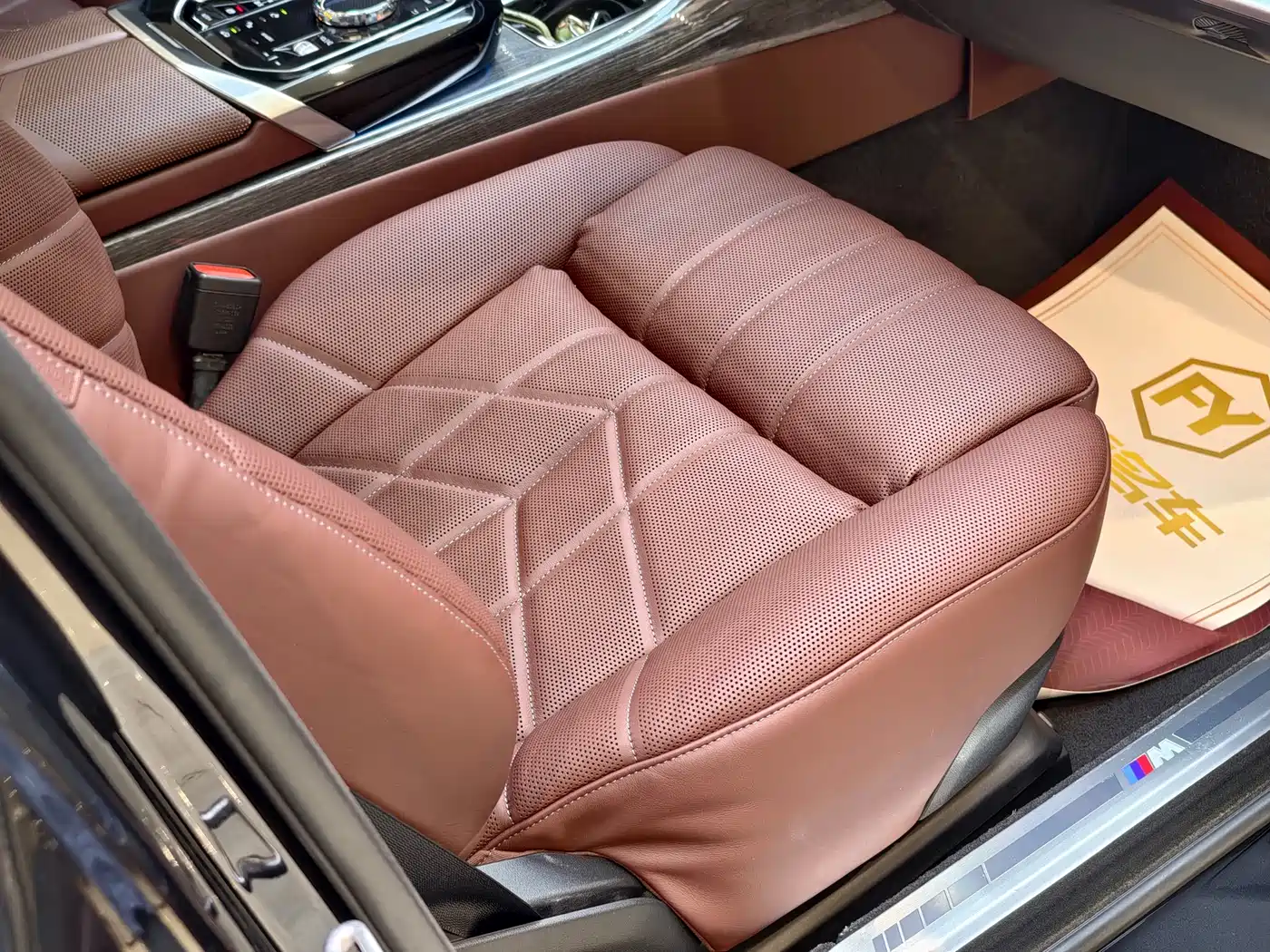 BMW 7-SERIES