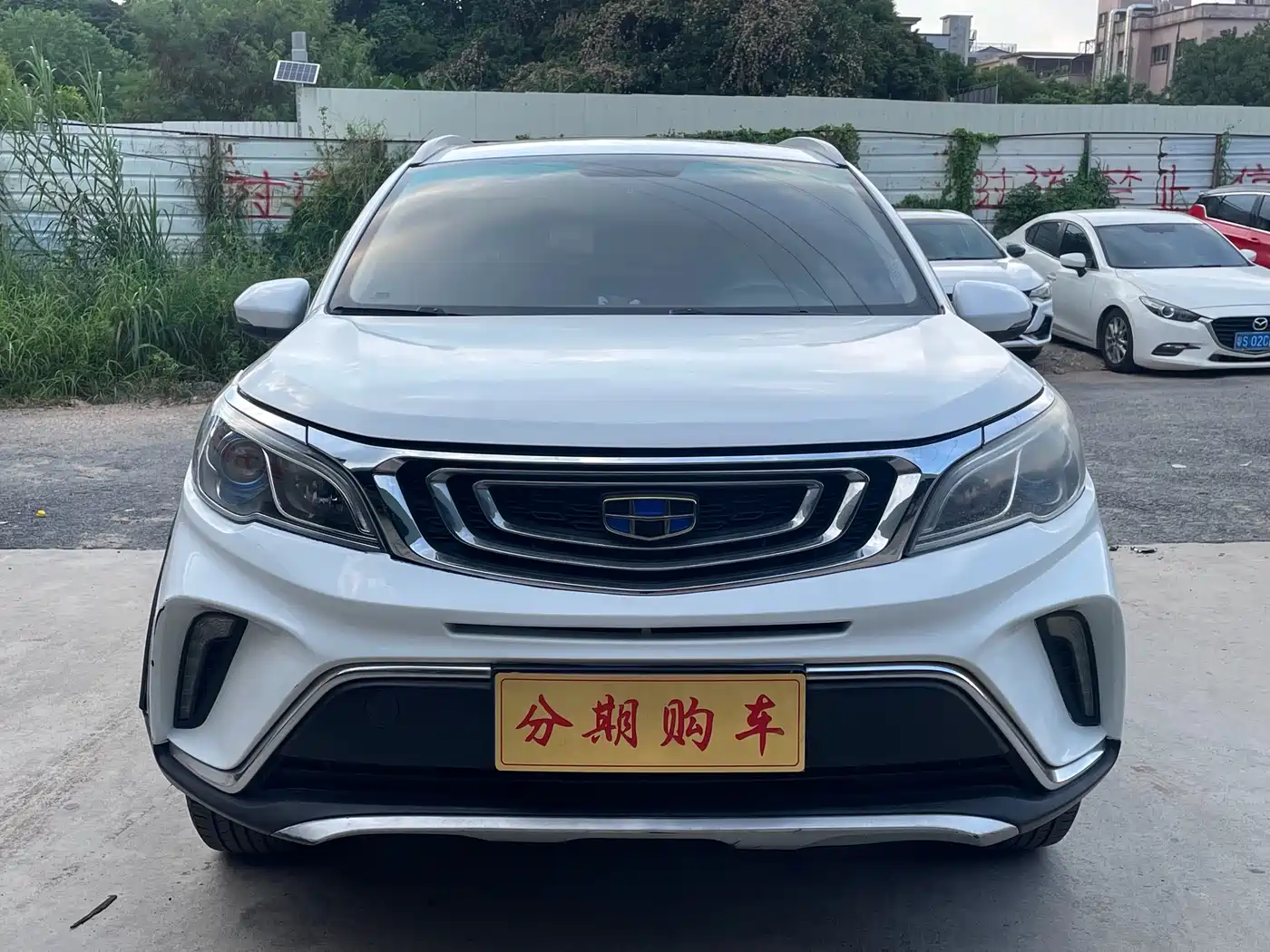 Фото 1 - Geely Vision X3