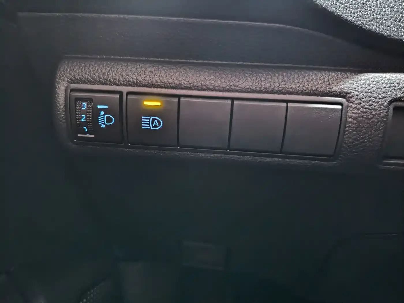 Toyota Levin 2024 2023 185T CVT Sport