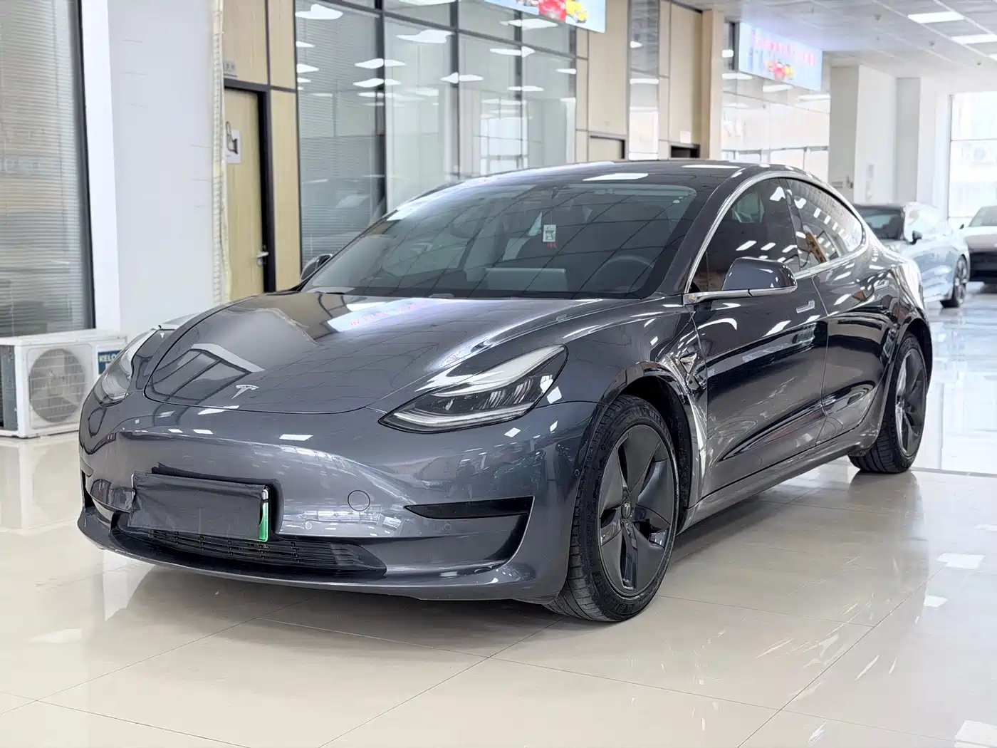 Tesla Model 3 2020