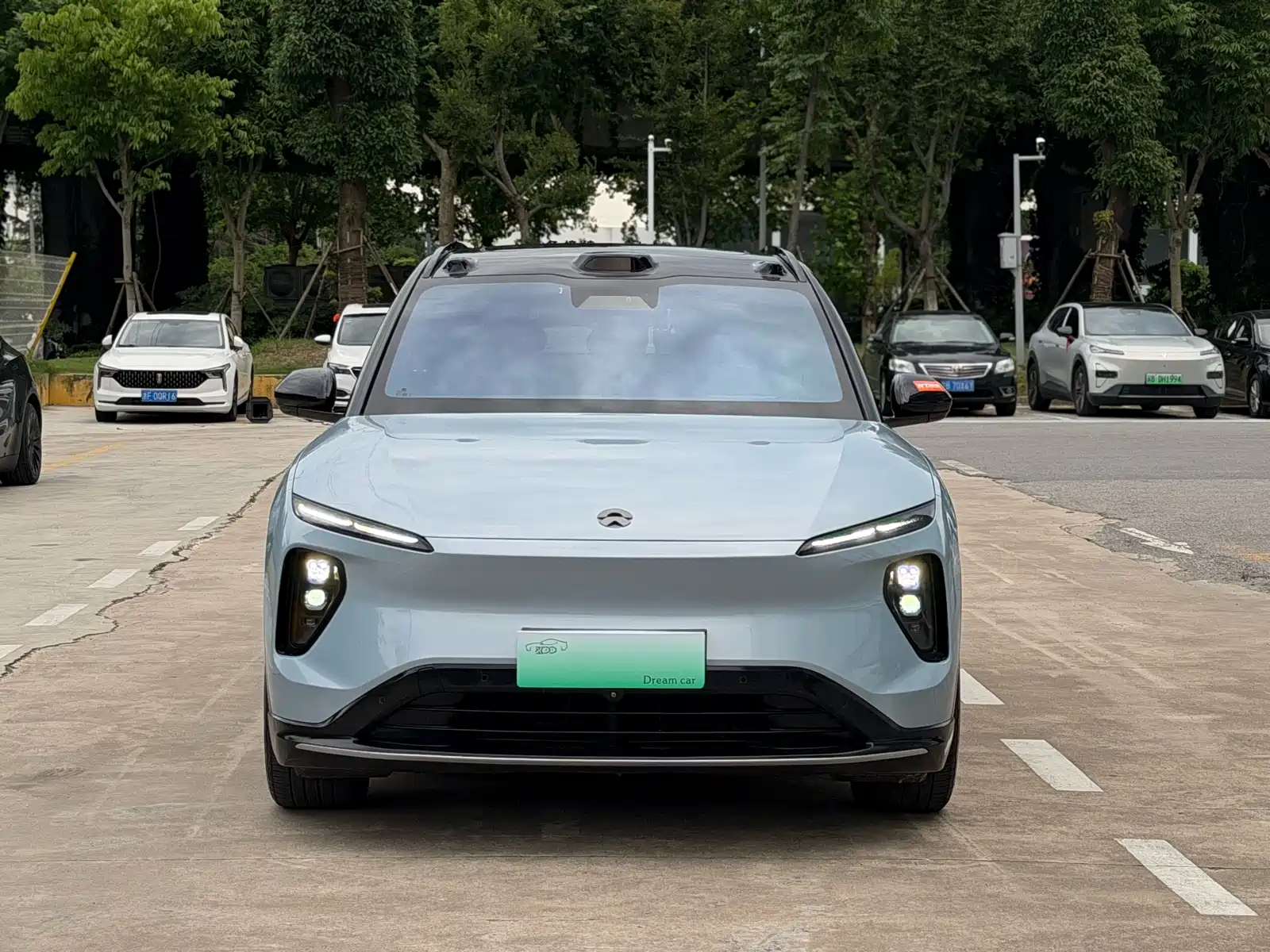 Фото 2 - NIO ES6