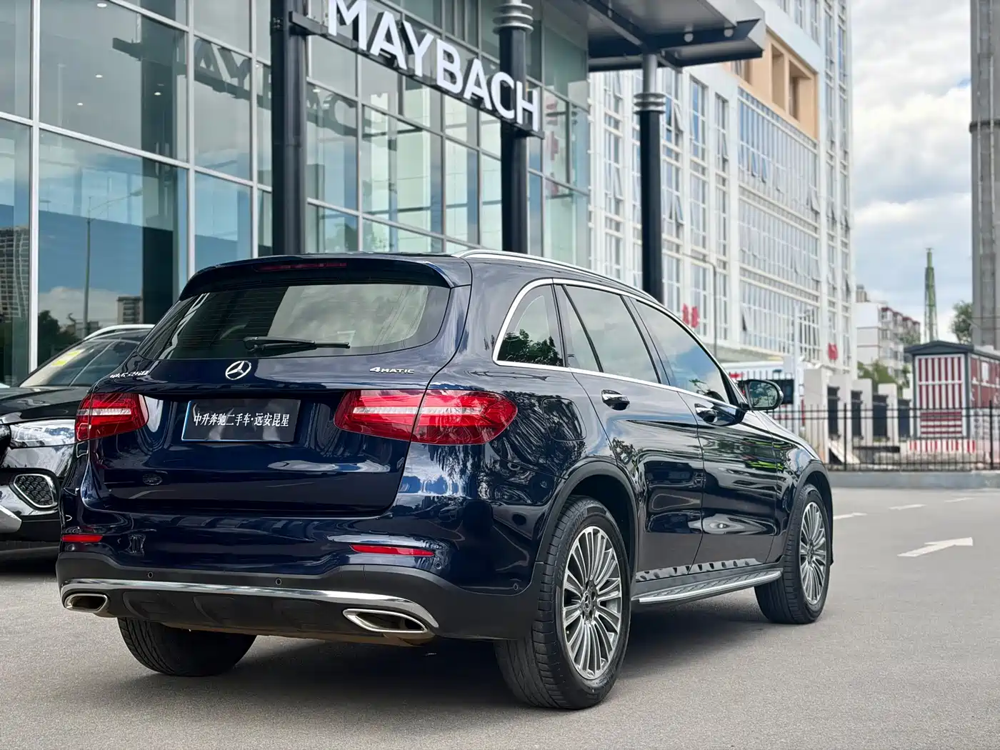 Mercedes-Benz GLC 2017 GLC 260 4MATIC Dynamic фото 7