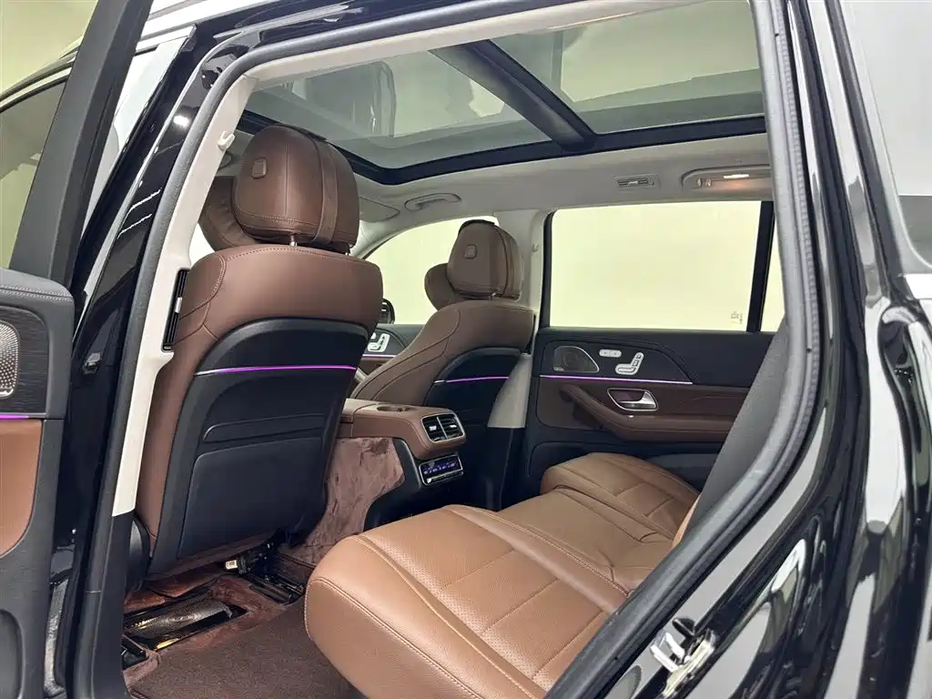 Mercedes-Benz GLS 2024 GLS 450 4MATIC Fashion Edition фото 21