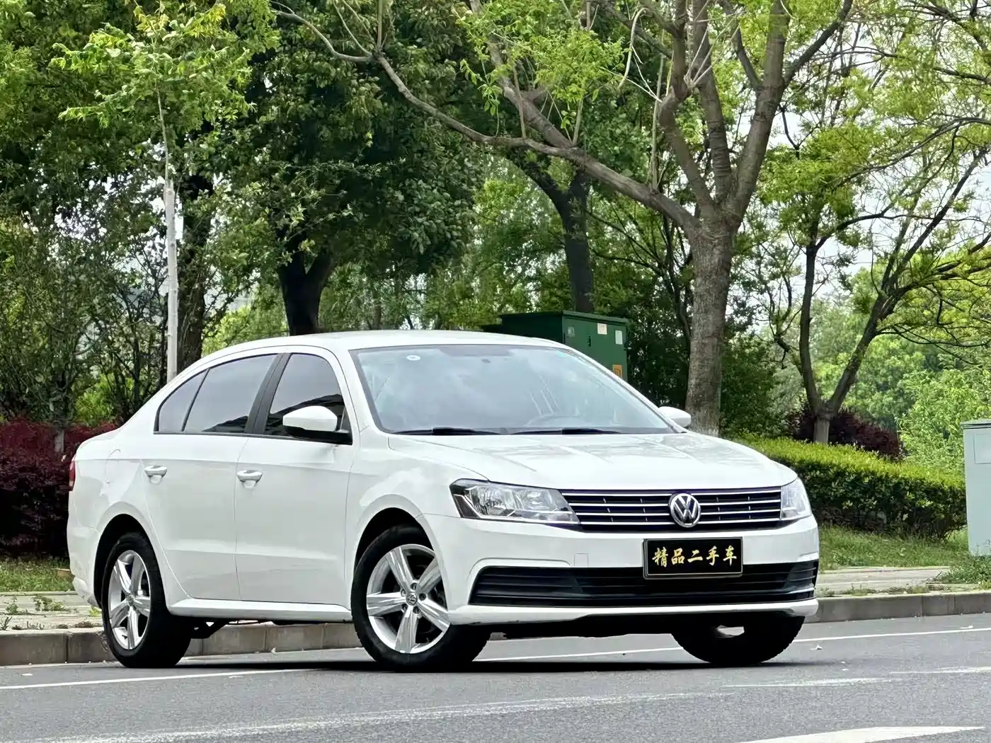 Volkswagen Lavida 2017 1.6L Automatic Trend Edition фото 8