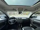Фото 8 - Qoros 5